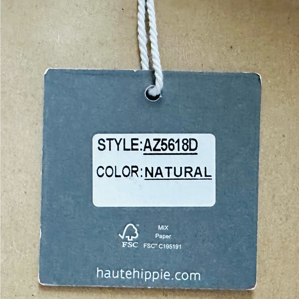 Haute Hippie Cream Textured Clutch - Picture 4 of 8